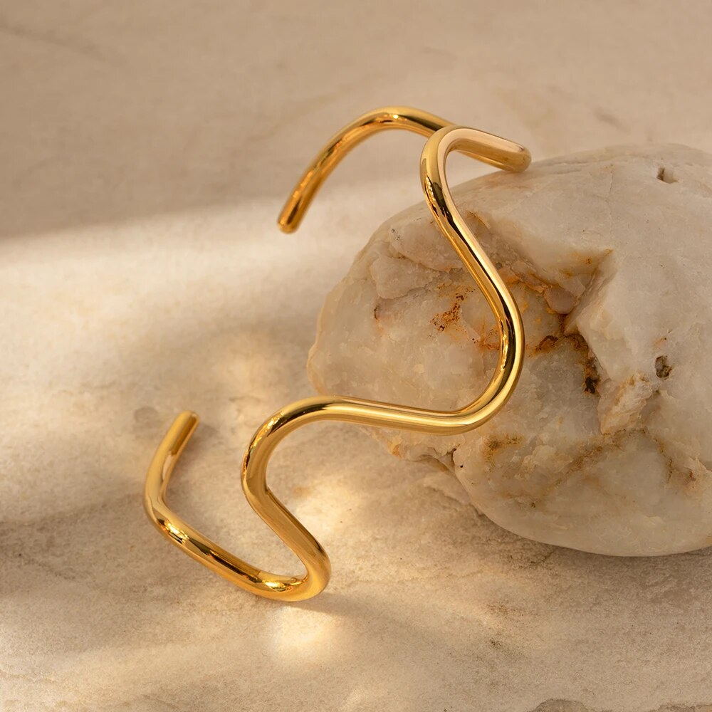 Wave Bangle